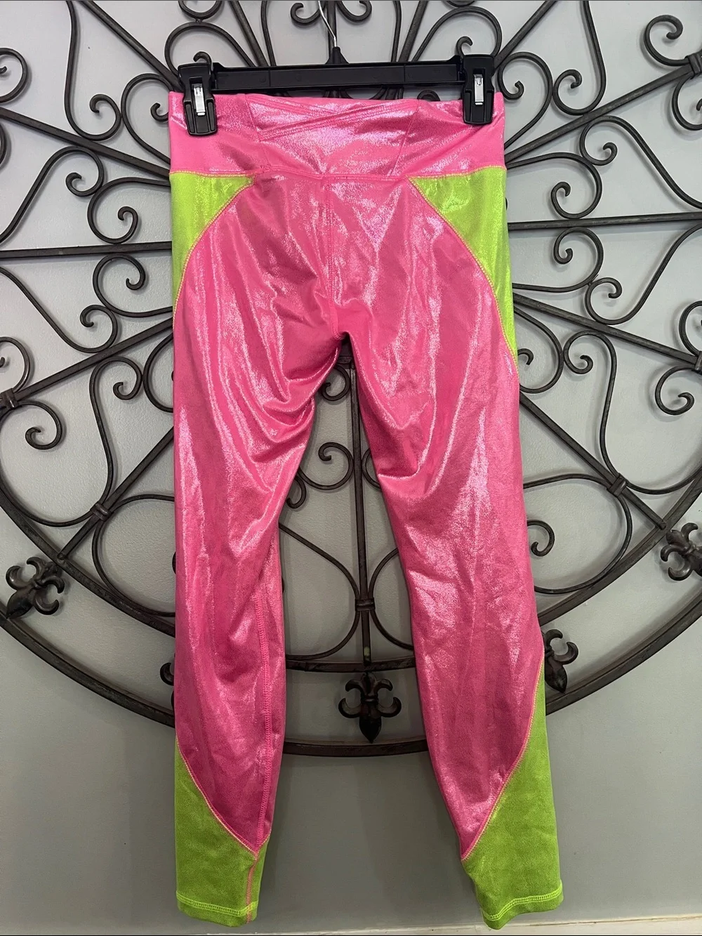Justice Shiny Hot Pink & Lime Green Colorblock Leggings